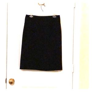 Black pencil skirt with belt loops